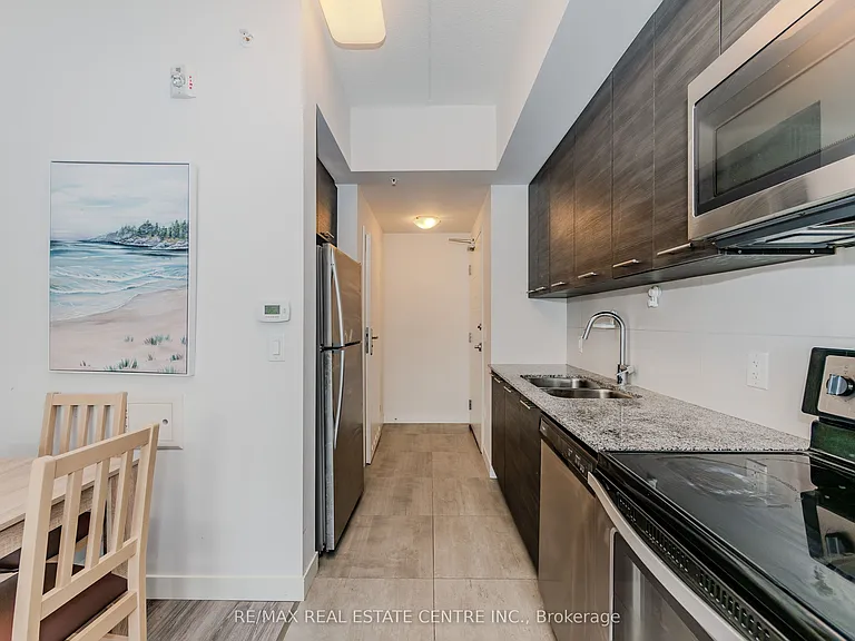 251 Hemlock St #707 — Photo 20