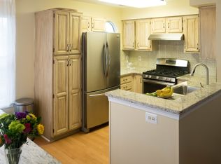 215 Reed Ln, Bedminster, NJ 07921