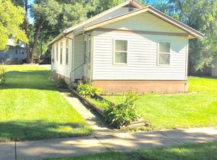 206 W Tremont St, Champaign, IL