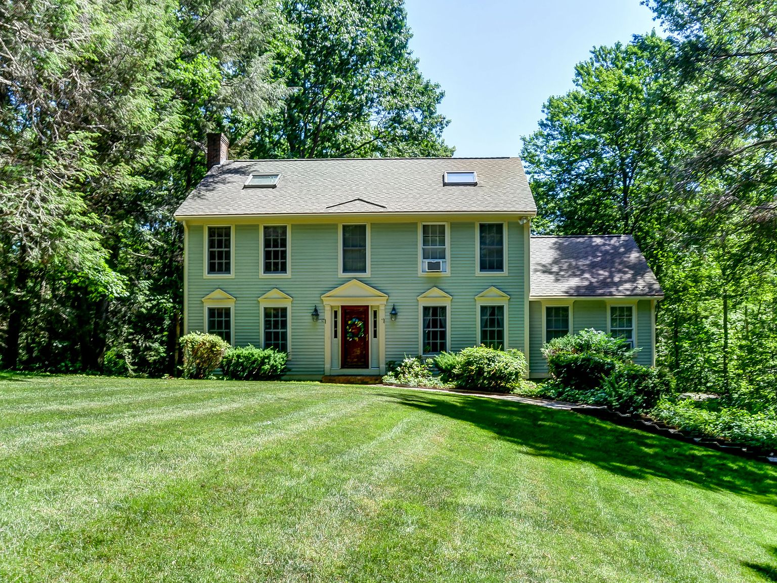 21 Rollins Farm Rd, Stratham, NH 03885 Zillow