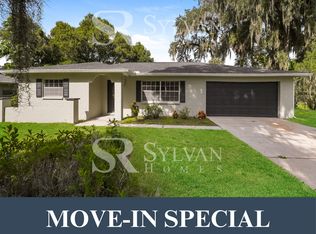 2904 Forest Cir, Seffner, FL 33584