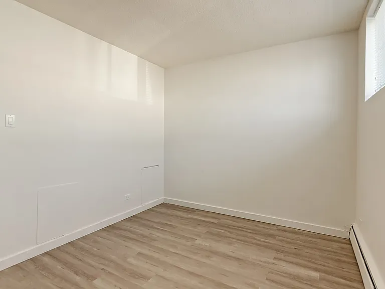 1433 21st Ave SW #6 — Photo 15