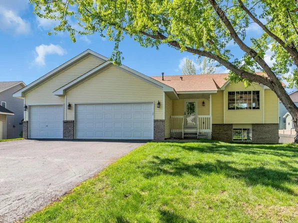 1750 127th Ave NE, Blaine, MN 55449