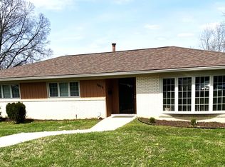 1973 Meadowcreek Dr, Louisville, KY 40218