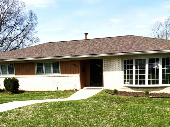 1973 Meadowcreek Dr, Louisville, KY 40218