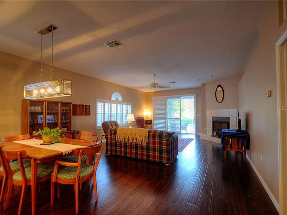 2nd image of 1341 Lindenwood Dr
