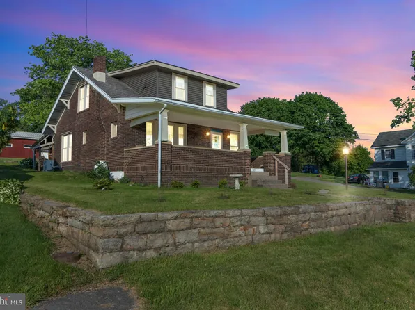 318 Clearfield St, Wallaceton, PA 16876