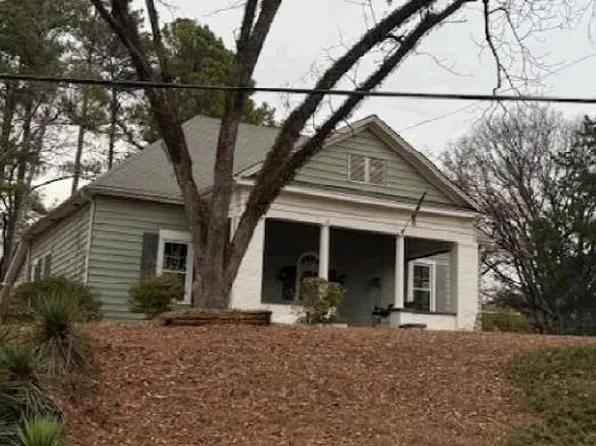 404 W Green St, Marion, AL 36756