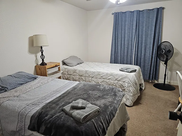 403 Darkwoods Dr — Photo 4