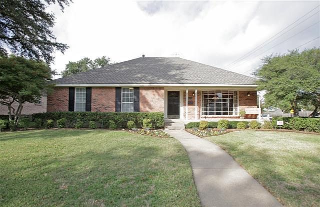 1st image of 10035 Clearmeadow Dr