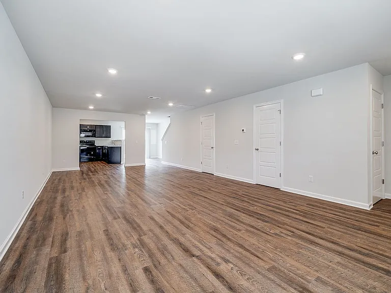 8 Red Robin Ct — Photo 7
