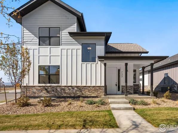 733 Campfire Dr, Fort Collins, CO 80524