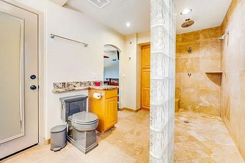 1265 W Ellis St — Photo 20