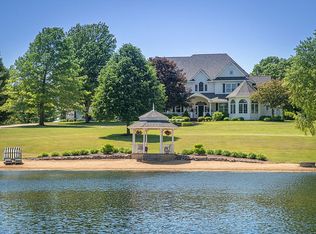 1234 Carnoustie Ct, Lake Geneva, WI 53147