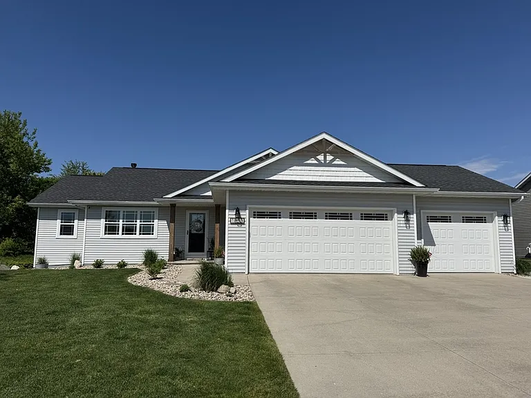 N1833 Baileys Harbor Rd — Photo 1