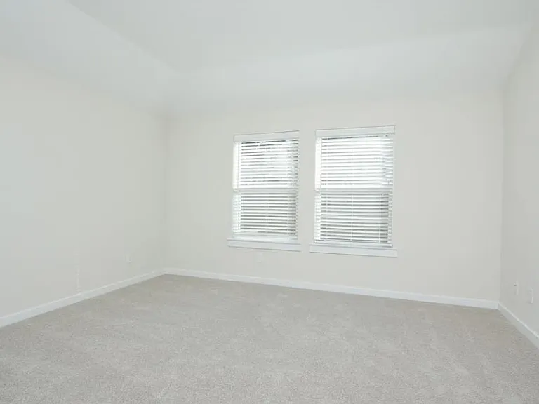 252 Laura Leigh Ln — Photo 13