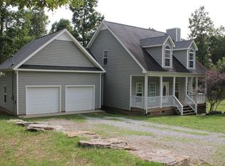 5301 Old Nashville Hwy, Mc Ewen, TN 37101
