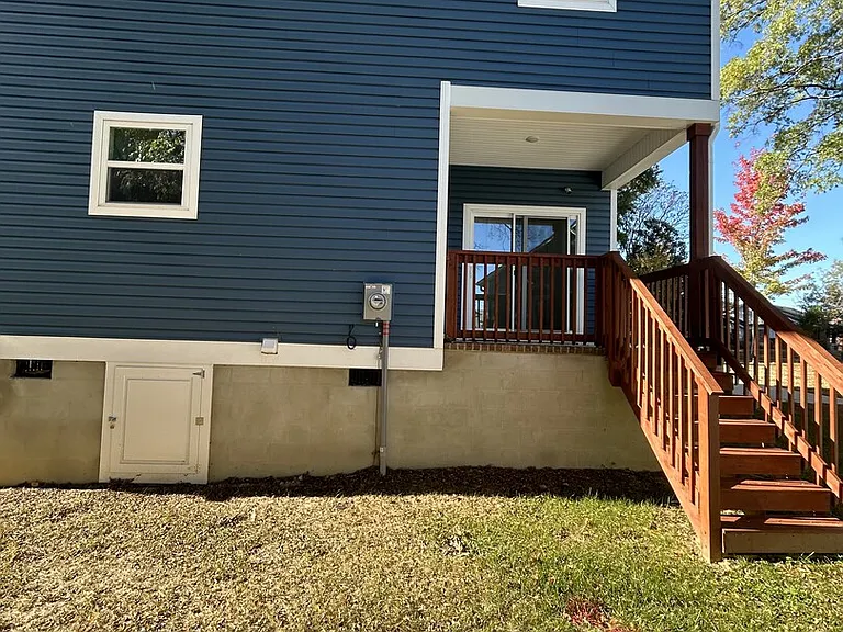 Dorgan Ave — Photo 8