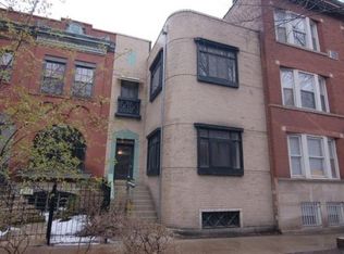 565 W Arlington Pl APT 1, Chicago, IL 60614