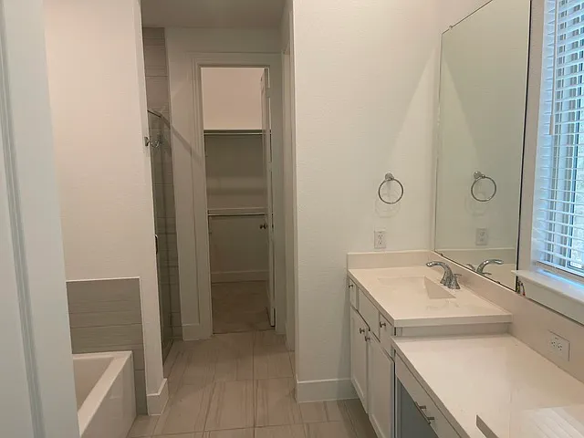 4317 Sanctuary Dr — Photo 18