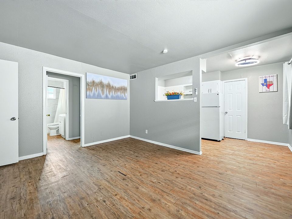 1st image of 1417 Bennett Ave APT G