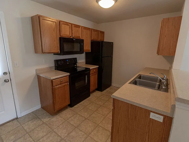 3306 Saint Charles Rd — Photo 6