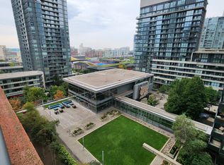 4K Spadina Ave #1027, Toronto, ON M5V 3Z9