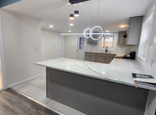 556 N Main St, Wilkes Barre, PA 18705