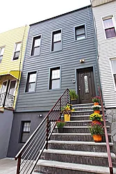 28 Roosevelt Place in Ocean Hill
