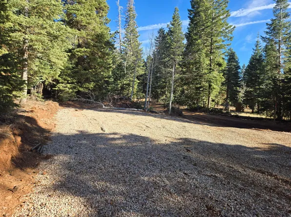 5465 W Berry Loop, Alton, UT 84710