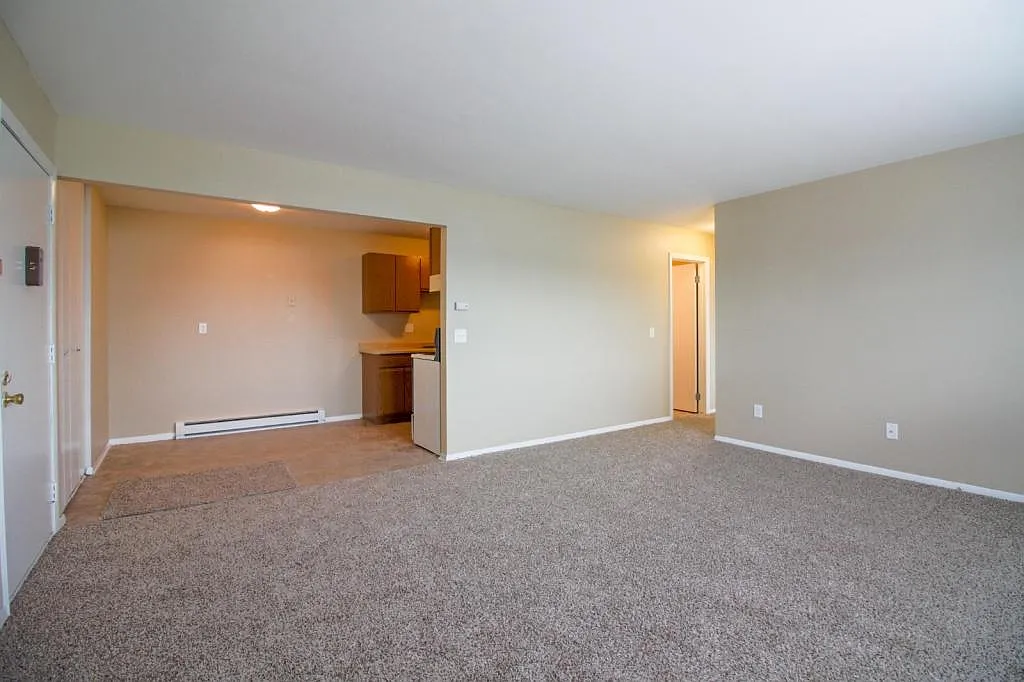200 S. Division St #16 — Photo 3