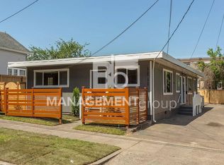 1735 SE Tenino St, Portland, OR 97202