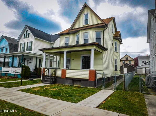 113 N 9th Ave, Altoona, PA 16601