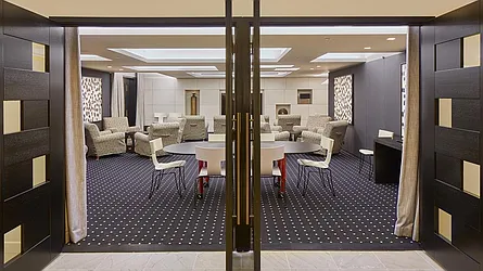 Rented by R New York