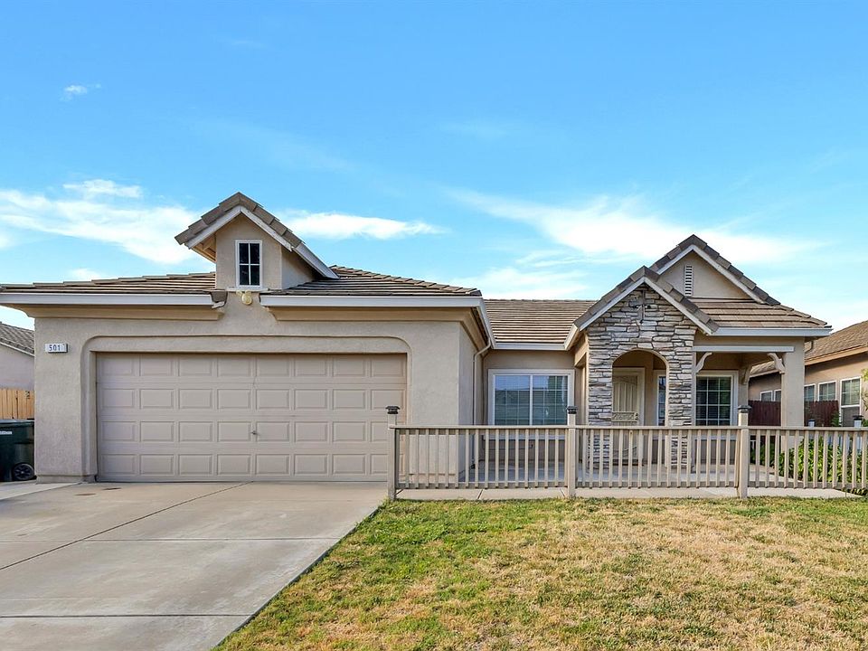 2nd image of 501 Summer Garden Way