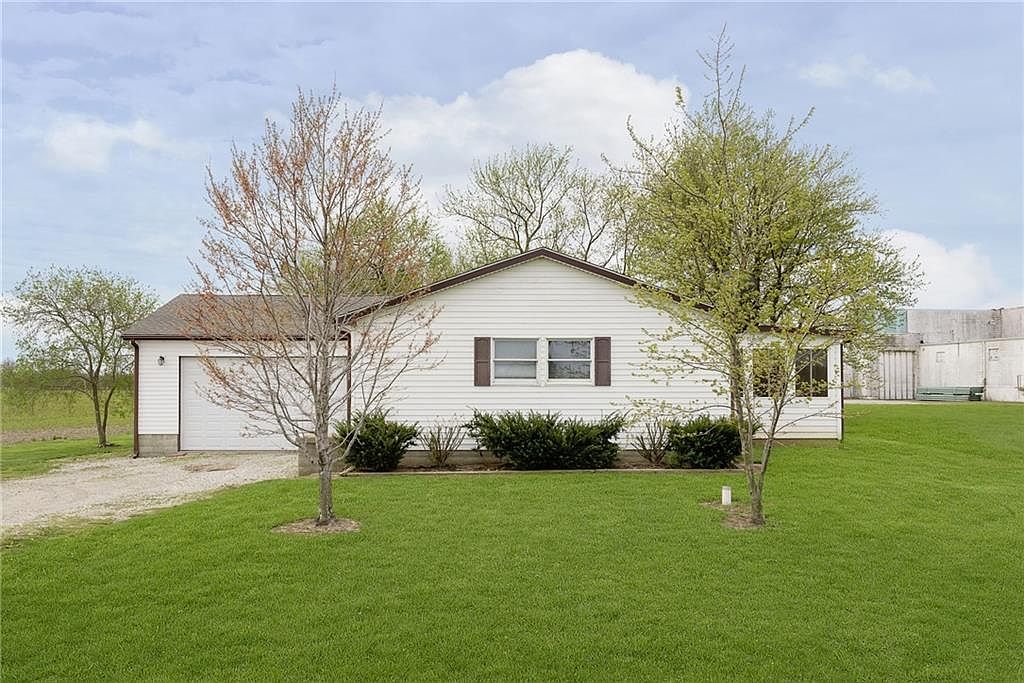 1315 W State Road 47, Lebanon, IN 46052 | Zillow
