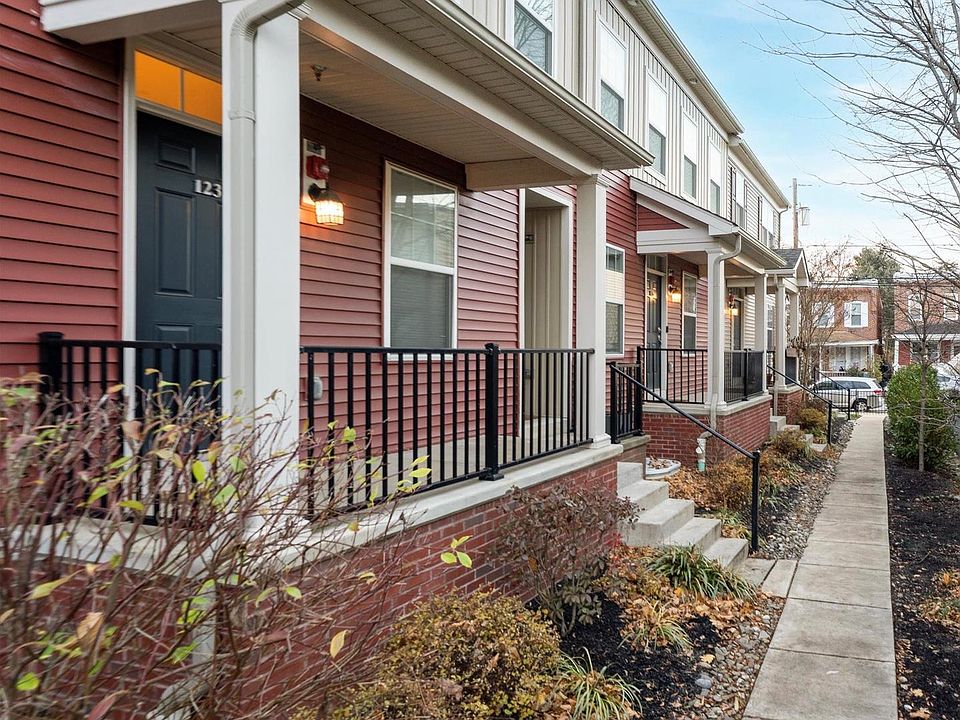 1st image of 1515 Dekalb St #116