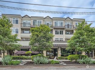 18 Dravus St APT 405, Seattle, WA