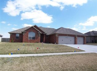 3702 N Boonville Ave, Springfield, MO 65803