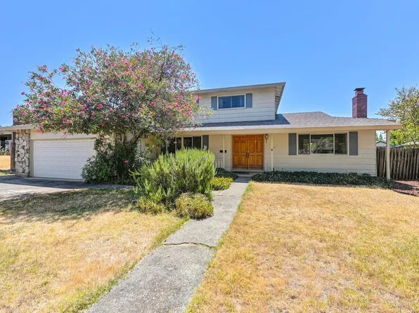 8136 Niessen Way, Fair Oaks, CA 95628