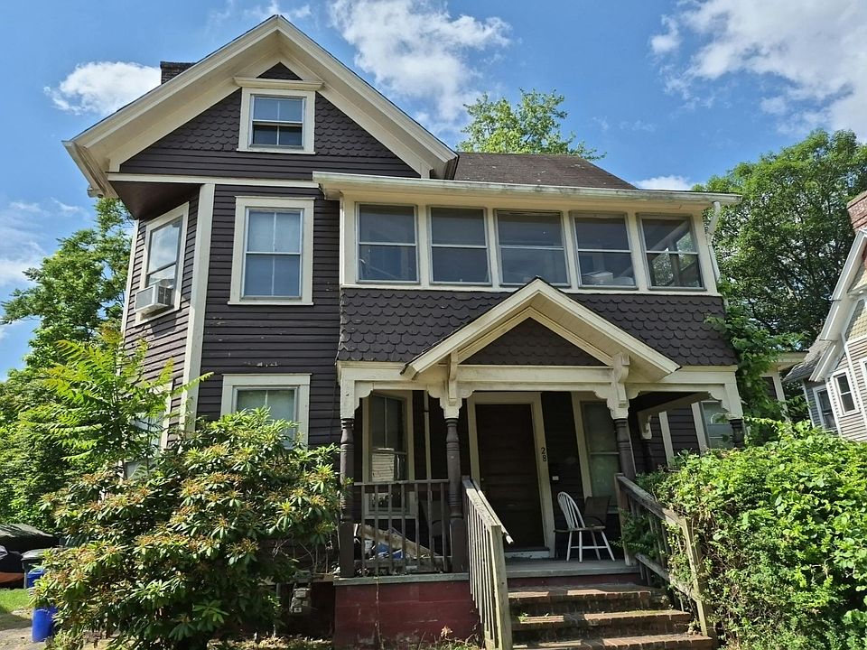 1st image of 28 Wellesley St