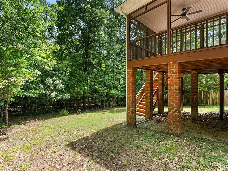5701 Hereld Green Dr — Photo 30