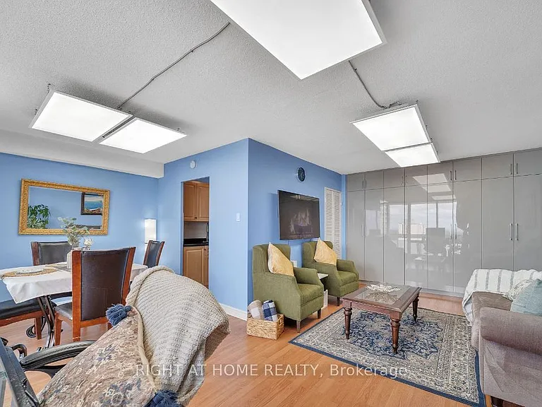 260 W Seneca Hill Dr #1415 — Photo 13