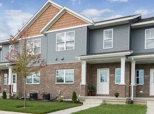 1120 Ivy Ln, North Liberty, IA 52317