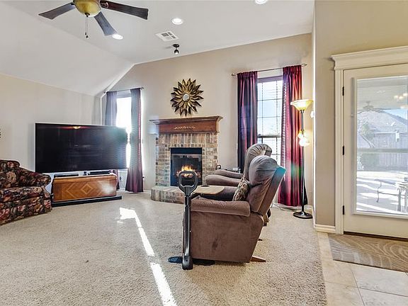 4th image of 17313 Serrano Dr