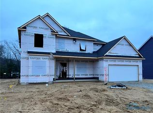 458 Hidden Village Ln, Holland, OH 43528