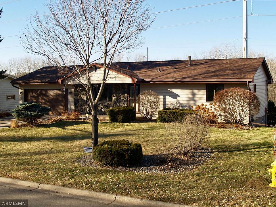 1st image of 777 Terrace Dr