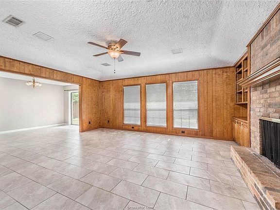 4th image of 2808 Pierre Pl