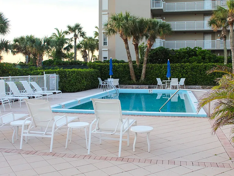 1616 Ocean Dr #104 — Photo 18