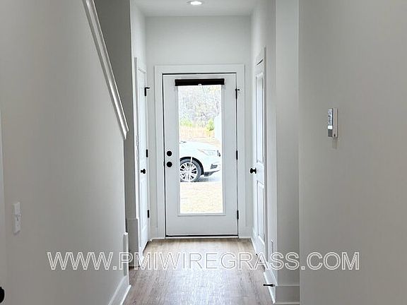 5th image of 106 Jennie Dr